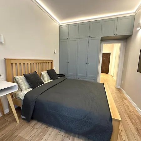 Kador Downtown Aparthotel